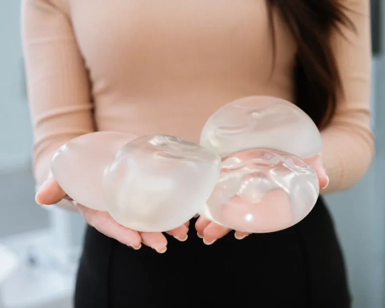 Breast Implants in Dubai, Al Wasl Road, UAE- Signs of Breast Implant Ruptures