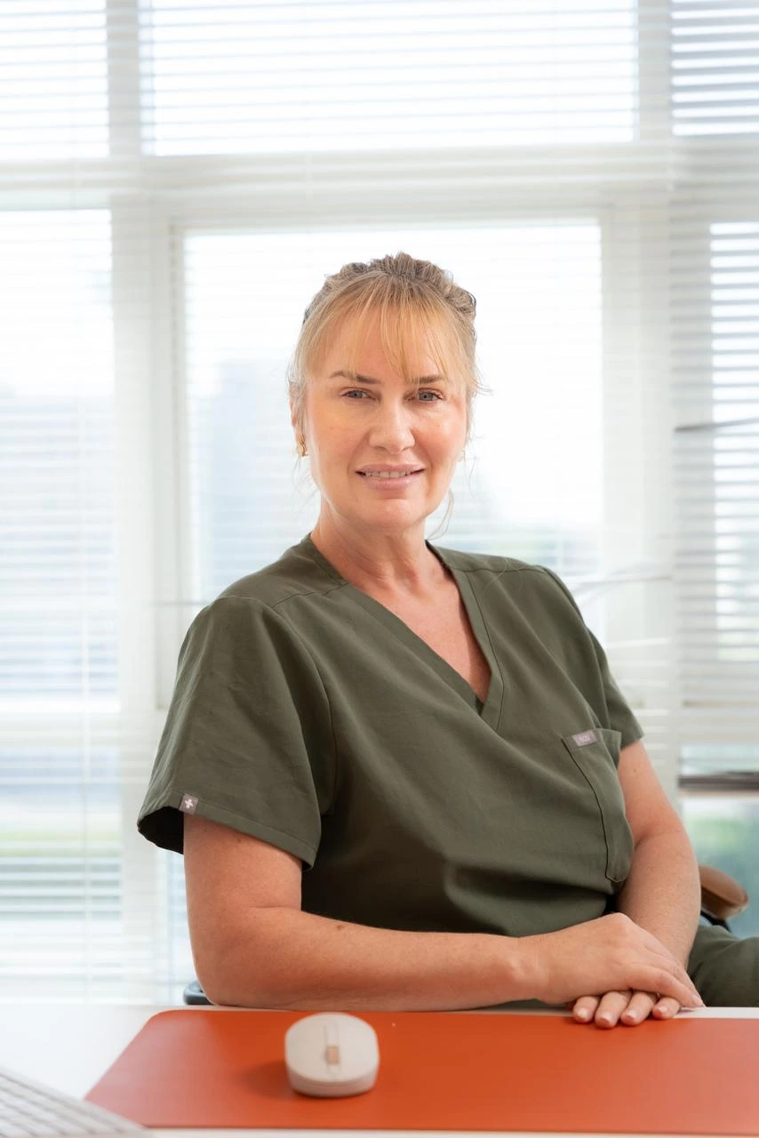 Chelsea Gregory, Licensed Medical Micropigmentation & Certified SPMU Specialist , al Wasl Road