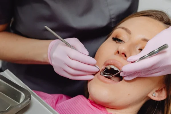 Dental Crowns in Dubai, Dental Cap Crown, Teeth Caps in Dubai, al Wasl Road, UAE